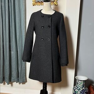 Beautiful Wool Tailored Coat Made in Spain